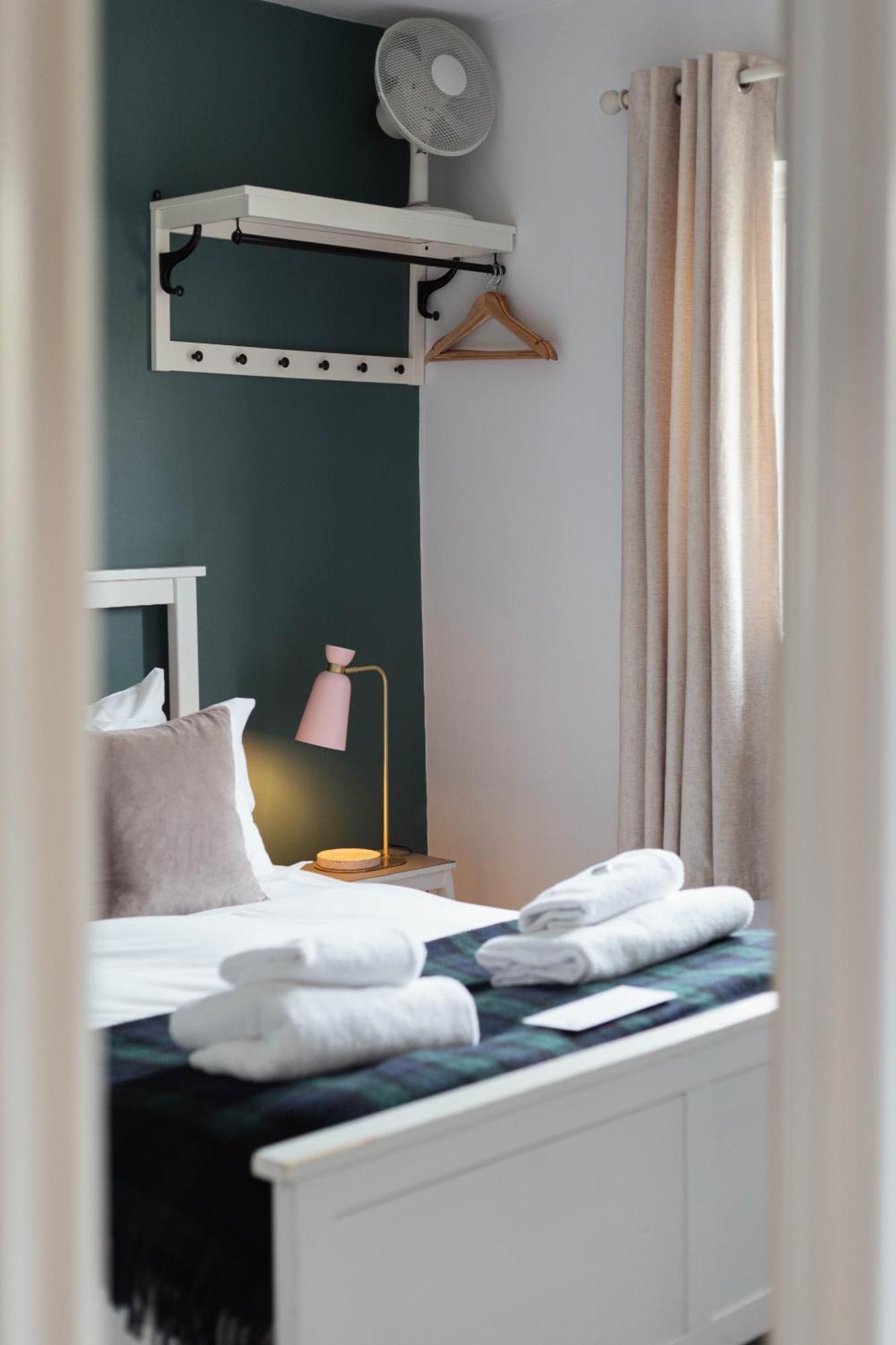 The Devonshire Arms Hotel Baslow Bilik gambar